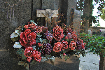 Image showing Ceramic grave flowers