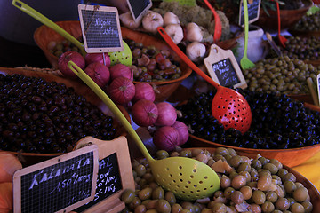 Image showing Olives at a French market