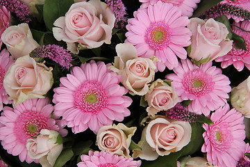 Image showing Bridal flower arrangement in pink