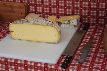 Image showing Cheese at a Provencal market