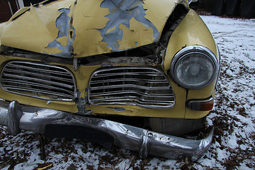 Image showing Damaged vintage car