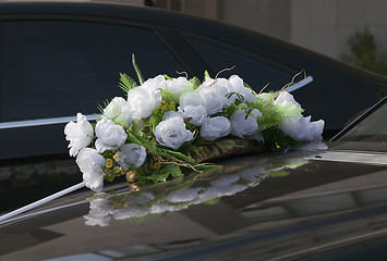 Image showing Wedding car decoration