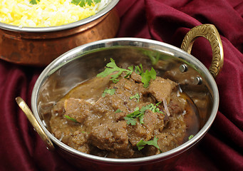 Image showing Beef rogan josh in a a balti dish