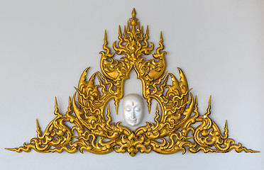 Image showing Golden Thai style stucco
