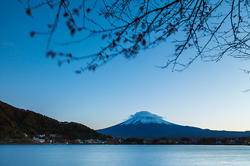 Image showing Mt. Fuji and lake