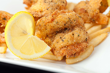 Image showing Fried Shrimp with Lemon