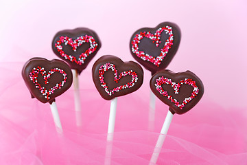 Image showing Heart shaped cakepops