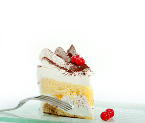 Image showing whipped cream and ribes dessert cake slice