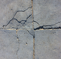 Image showing cement wall with crack