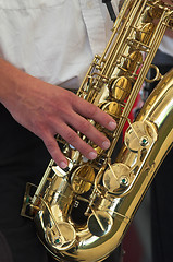 Image showing Man and sax