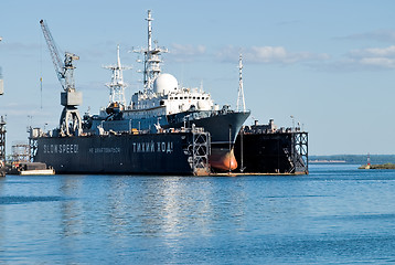 Image showing Science ship in Baltiysk shipyard