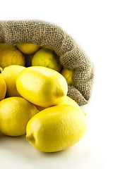 Image showing yellow ripe lemon 