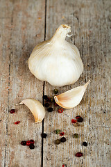 Image showing fresh garlic and peppercorns