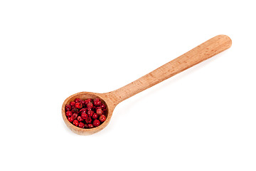 Image showing pink pepper in a wooden spoon