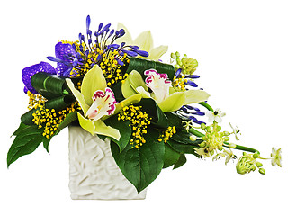 Image showing Bouquet from orchids and Arabian Star flower (Ornithogalum arabi