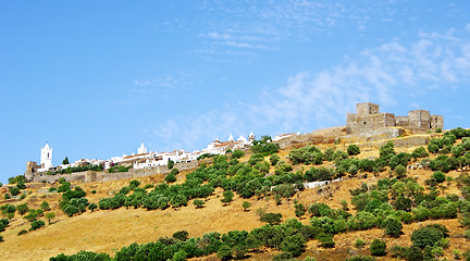 Image showing Landscape of Monsaraz and castle