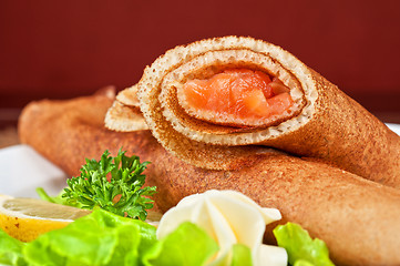 Image showing Pancakes with salmon