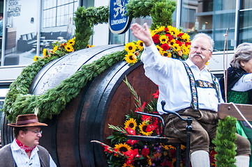 Image showing Parade of the hosts of the Wiesn