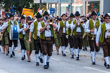 Image showing Parade of the hosts of the Wiesn