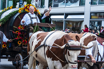 Image showing Parade of the hosts of the Wiesn