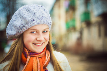 Image showing The Girl In A White Beret