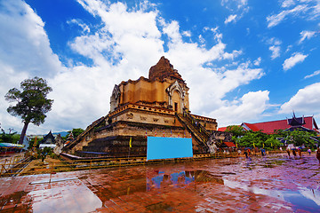 Image showing chedi luang temple in chiang mai 