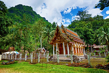 Image showing Alongkorn Chedi Pagoda in Chanthaburi, Thailand 