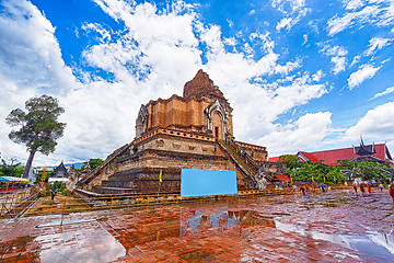 Image showing chedi luang temple in chiang mai 