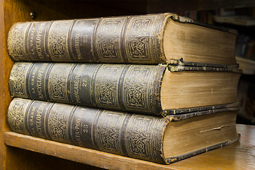 Image showing Old books on shelf