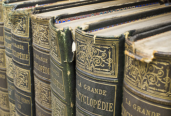 Image showing Old books on shelf