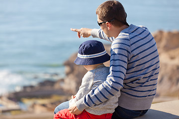 Image showing family by the sea