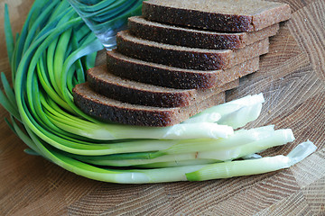 Image showing Bread and onion