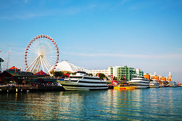 Image showing Navy Pier in Chicago in the morning