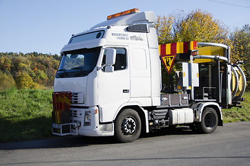 Image showing truck for workin