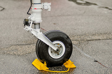 Image showing airplane wheels
