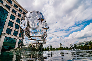 Image showing Metalmorphosis Mirror Fountain by, David ?erný