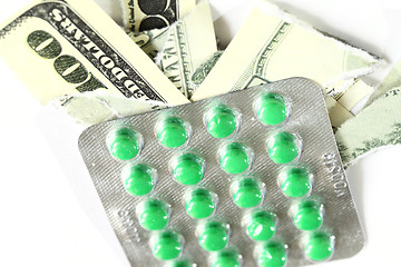 Image showing green pills