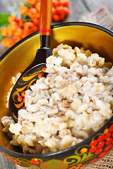 Image showing Pearl barley porridge in bowl.