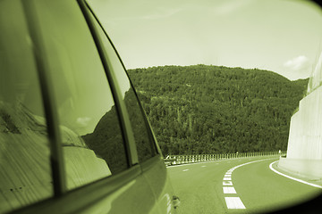 Image showing Car mirror reflection