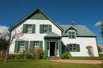 Image showing Green gables