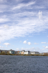 Image showing Homes  by the lake