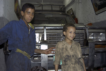 Image showing Egyptian car workshop