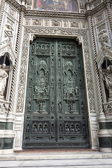 Image showing Old Door of Basilica of Santa Maria del Fiore, Florence