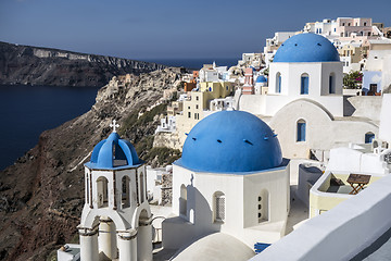 Image showing Blue and white church of Oia village, Santorini 