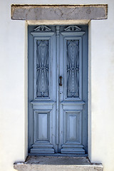 Image showing Old pattern door