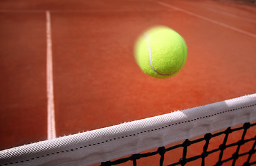 Image showing 	Tennis balls on Court