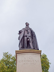 Image showing George and Elizabeth monument London