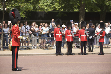 Image showing London, Royal Guard