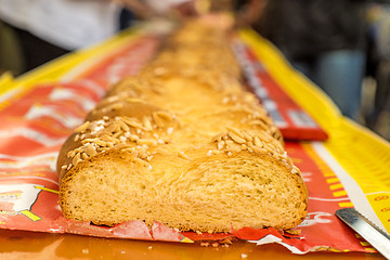 Image showing Braided yeast bun   