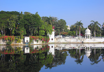 Image showing Pichola lake in Udaipur India